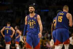 Kaiyun Group - 穆雷爆冷击败西班牙队，赛况扑朔迷离引爆全场！